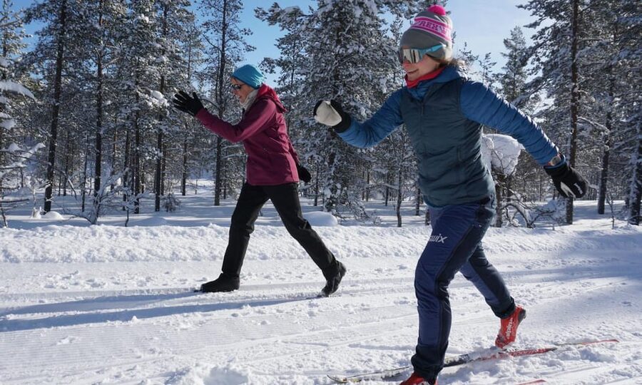 Saariselkä: Cross-Country Ski Lesson - Choosing classic or freestyle skiing