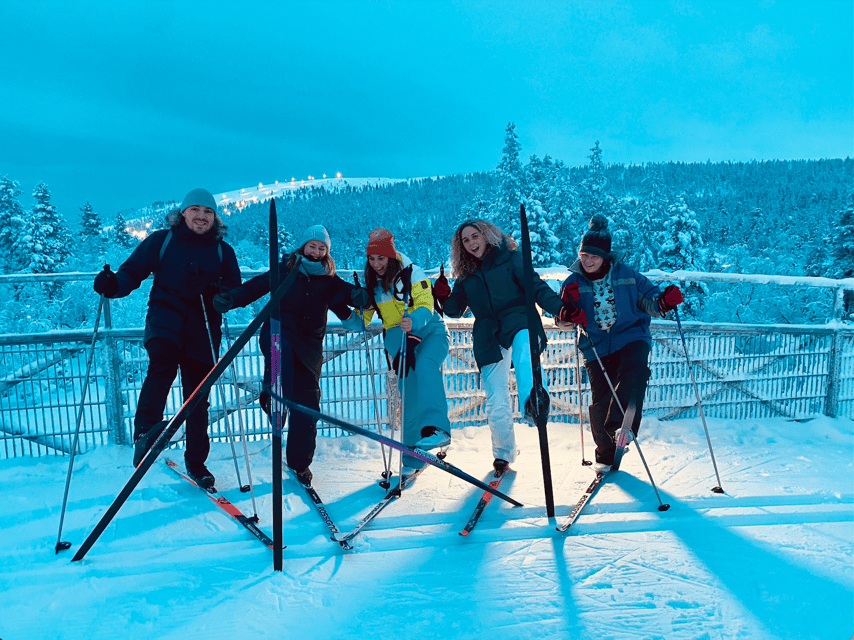 Saariselkä: Cross-Country Skiing for beginners - Meeting your guide and riding to the trail