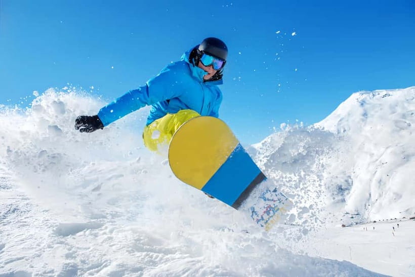 Sapporo: Otaru Asarigawa Ski Resort Day Trip with Gear - Picking up skis, boots, and safety gear