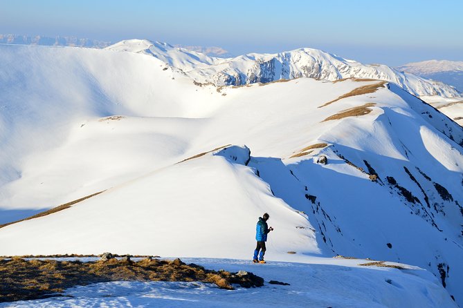 Sarajevo Snowshoeing Adventure - Who should book the Crveni Kuk snowshoe hike