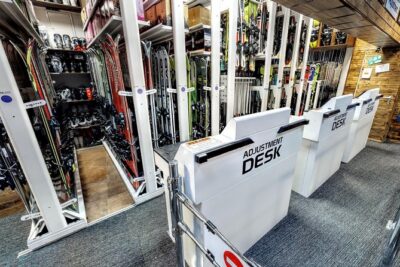 Ski and Snowboard equipment rental in Bansko