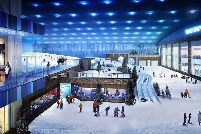 Ski Dubai Snow Park Tickets - Getting dressed for a winter hour in the desert