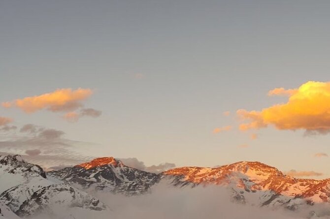 Snow Tour Farellones Fullday Andes Panoramic - The Andes day begins with convenience, not luxury