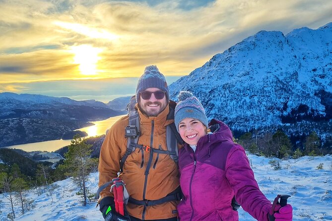 Snowshoe hiking in Bergen - Public tour - Learning to walk in snowshoes