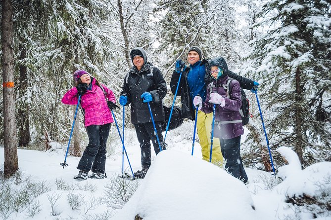 Snowshoe Winter Hike from Stockholm - Getting fitted with snowshoes and ice cleats