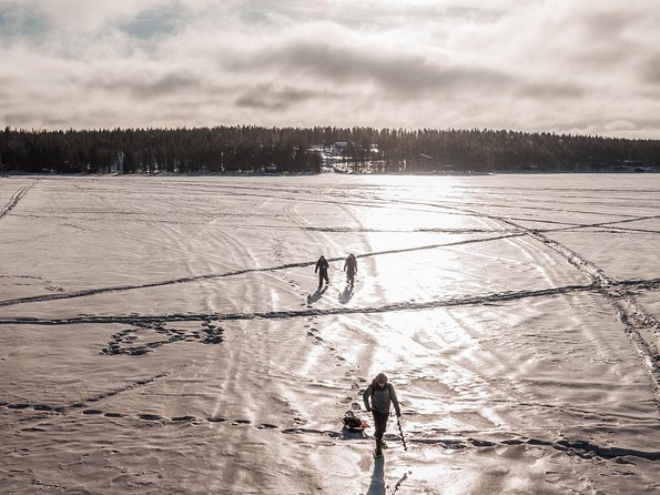 Snowshoeing and Ice Fishing Tour - Meeting point, transport, and group size