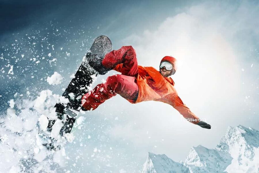 Tbilisi: Gudauri Ski Resort & Ananuri. Day Trips with Guide - Taking the cable car uphill