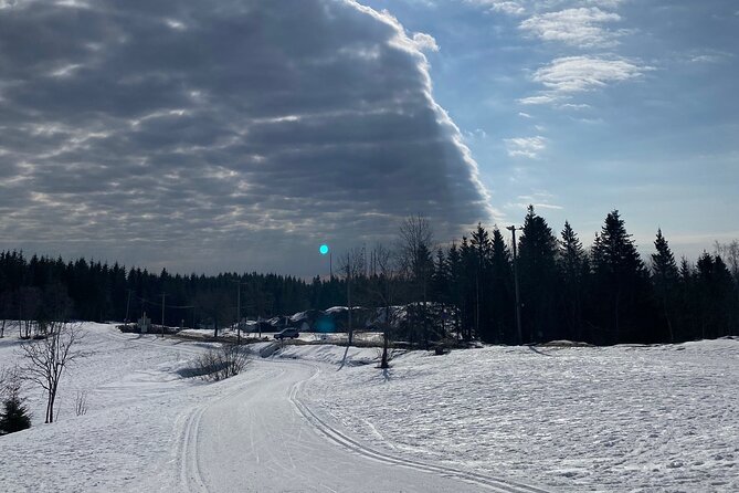 Top of Oslo Snowshoe Tour - What to wear and bring