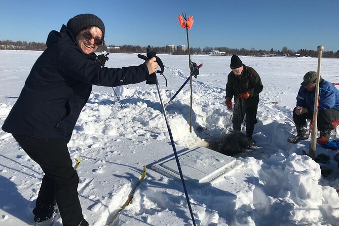 Traditional Sight-Skiing Experience in Kemi - Learning the classic kick-and-glide