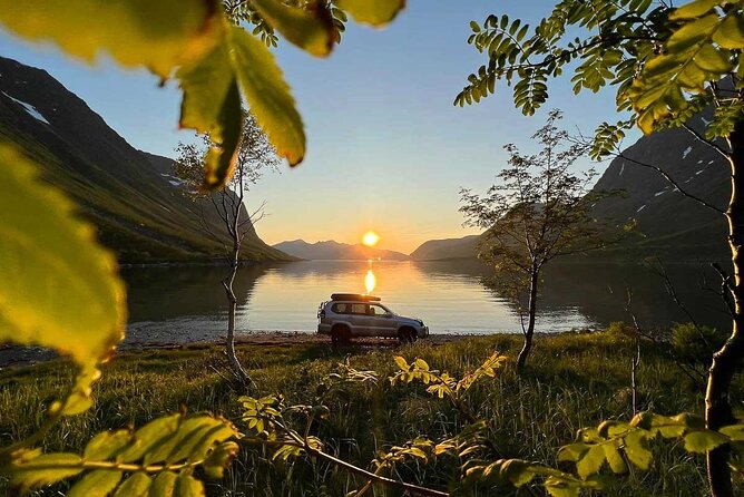 Tromsø: Arctic Landscapes Hiking / Snowshoeing Tour in the wild - Photos that make the day easier to remember
