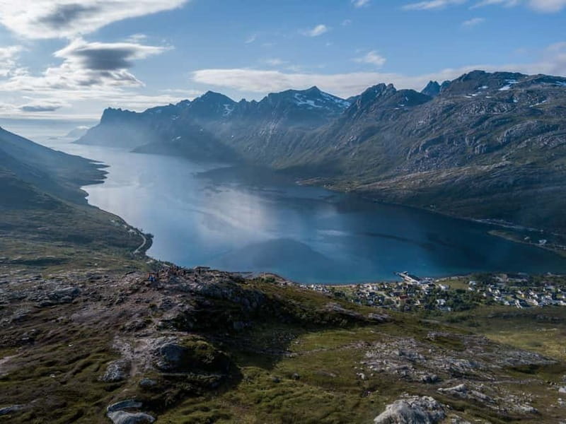 Tromsø: Arctic Snowshoeing Experience - Who will enjoy this Kvaløya outing most
