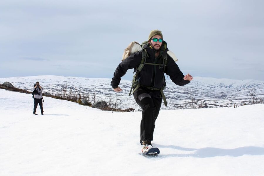 Tromsø: Ice Fishing and Snowshoe Hiking with a Local Guide - Weather, clothing, and the effort you need