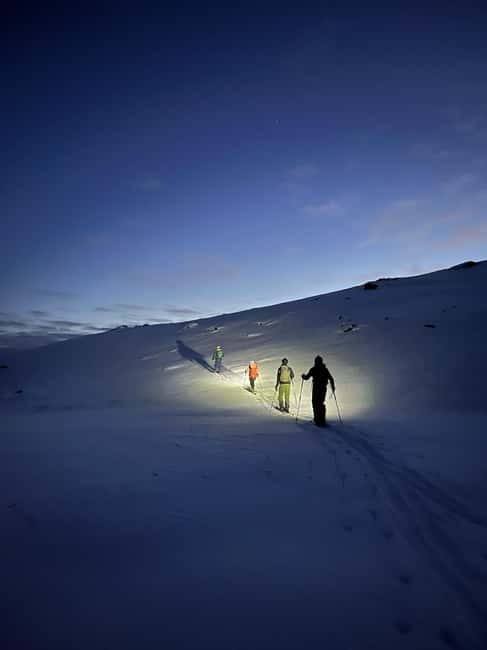 Tromsø: Ski touring (ski de randonnee) - A small group makes the guide matter