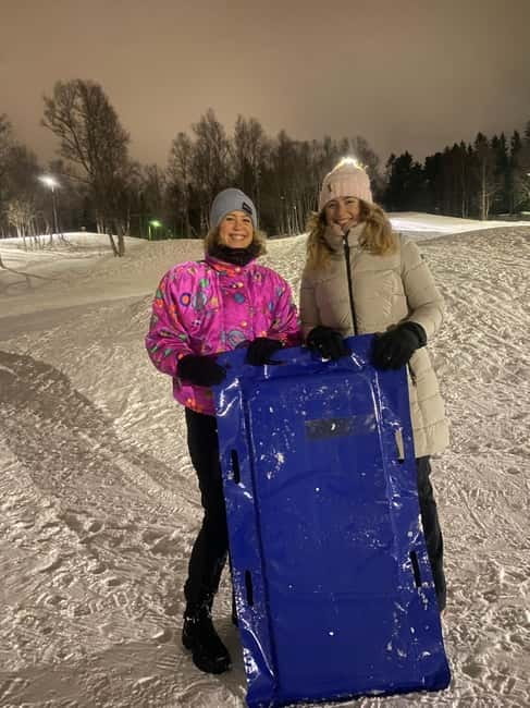 Tromsø: Sledding, Toboggan, Mini Skiing, Lasso & Arctic Fun - Sledding with room for repeat runs