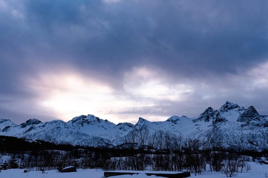 Tromso-Snowshoeing excursion to view point - Key points at a glance