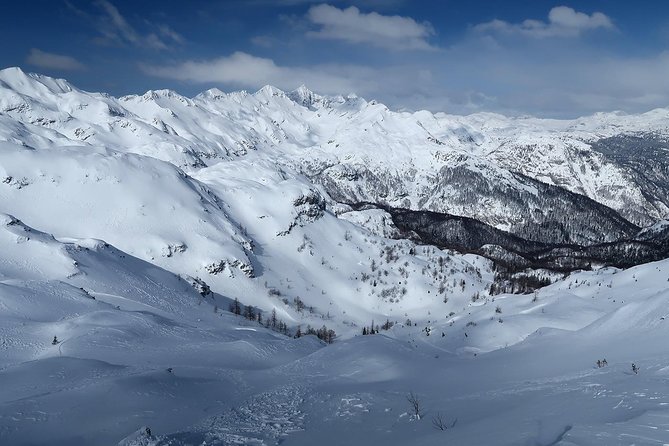 Unforgettable Ski Touring Traverse-Snowy Embrace of Triglav National Park - Day one: Vogel, Šija, and the Komna hut