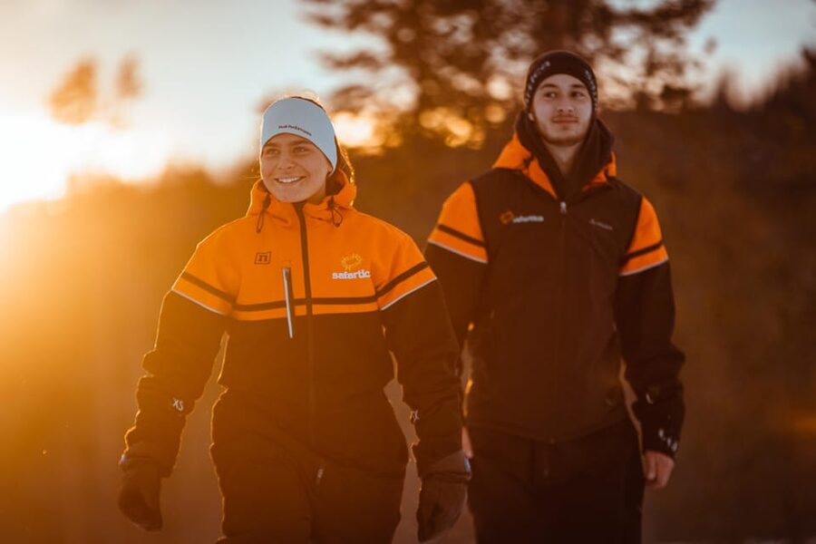 Ylläs: Forest Hike with Snowshoes - What the snowshoe lesson is really like