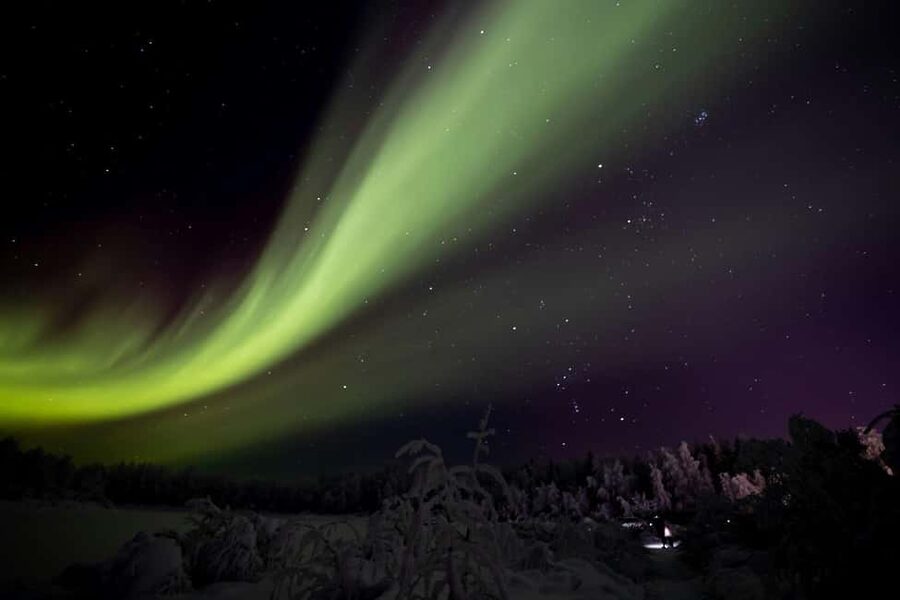 Ylläs: Guided Night Skiing Tour Under the Arctic Sky - Who should choose this tour?